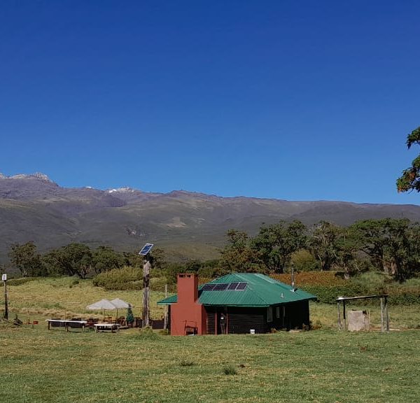 Chogoria Bandas Campsite